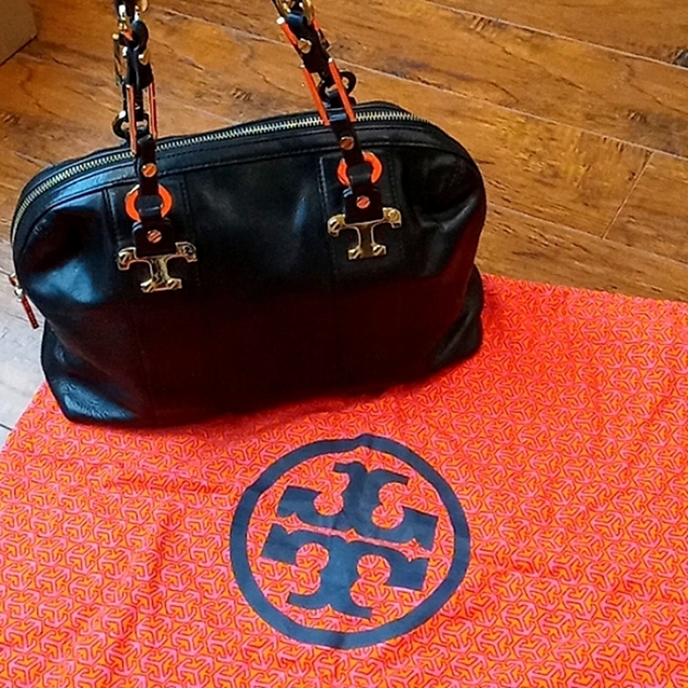 🎈 Tory Burch Black Leather Satchel Bag & Dust Pouch Pre-owned